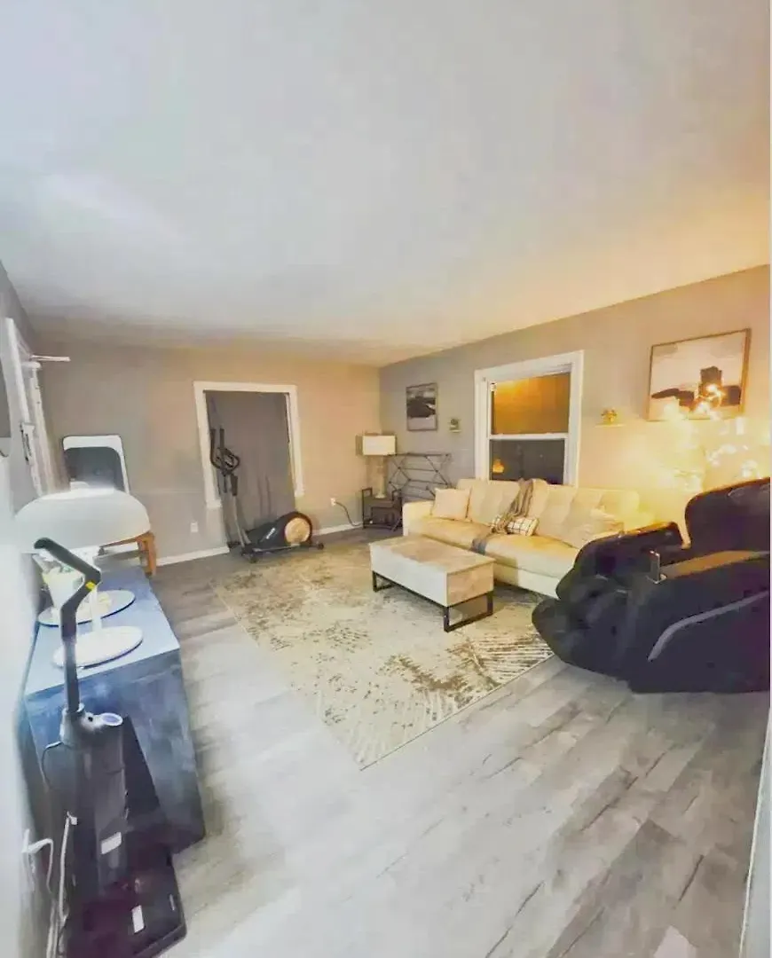 别墅 4Bd 2Ba Duplex At Central 路易斯威尔