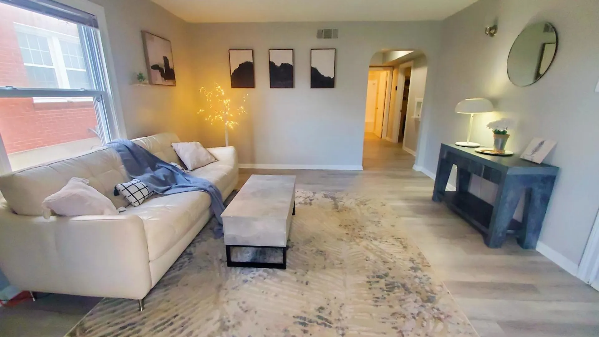 4Bd 2Ba Duplex At Central 路易斯威尔 别墅